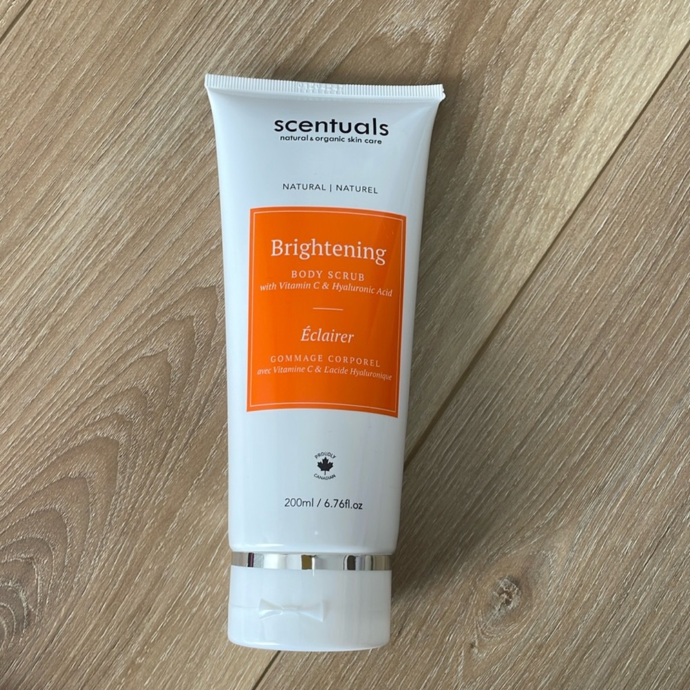 New Scentuals Brightening Body Scrub